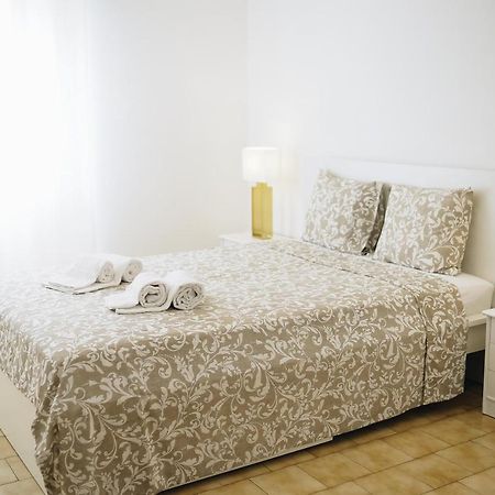 Апартаменты Host Wise - Sweet & Sunny Flat - Ace Location Картейра Экстерьер фото